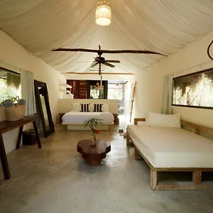 Hotel Roc Jungle Tulum
